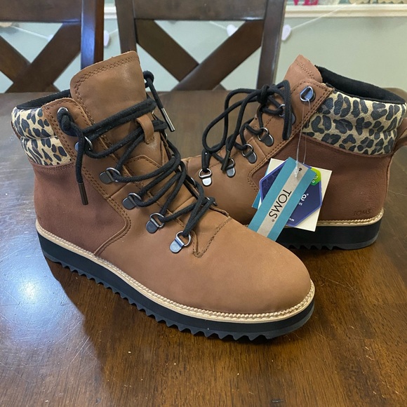 Nwt Toms hiking boot - Picture 3 of 9